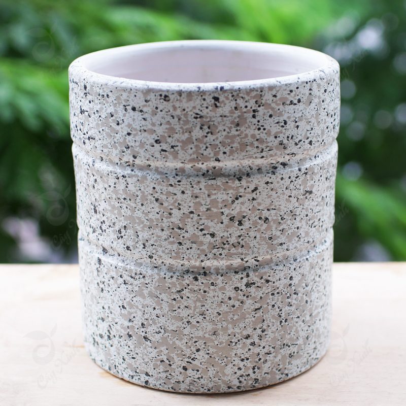 chau-gom-van-da-tru-tron-02 chau gom